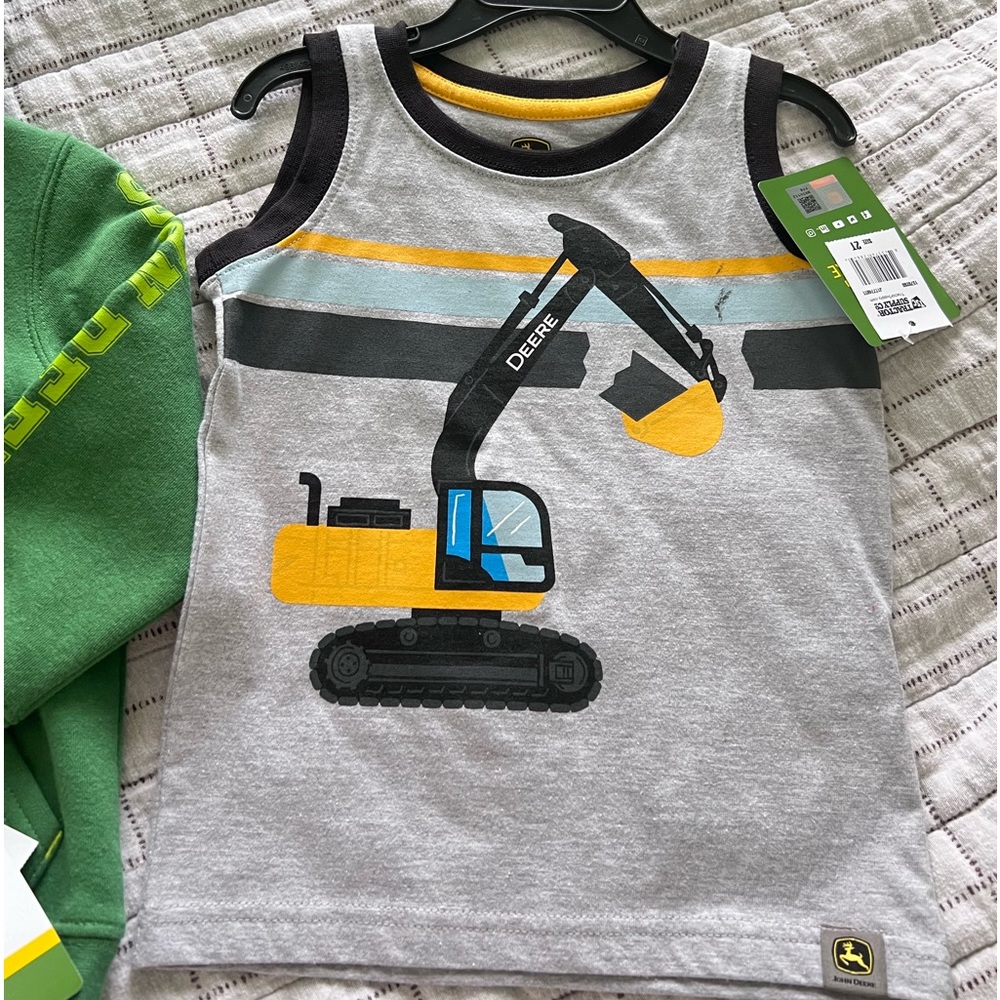 John Deere bundle - Picture 2 of 3